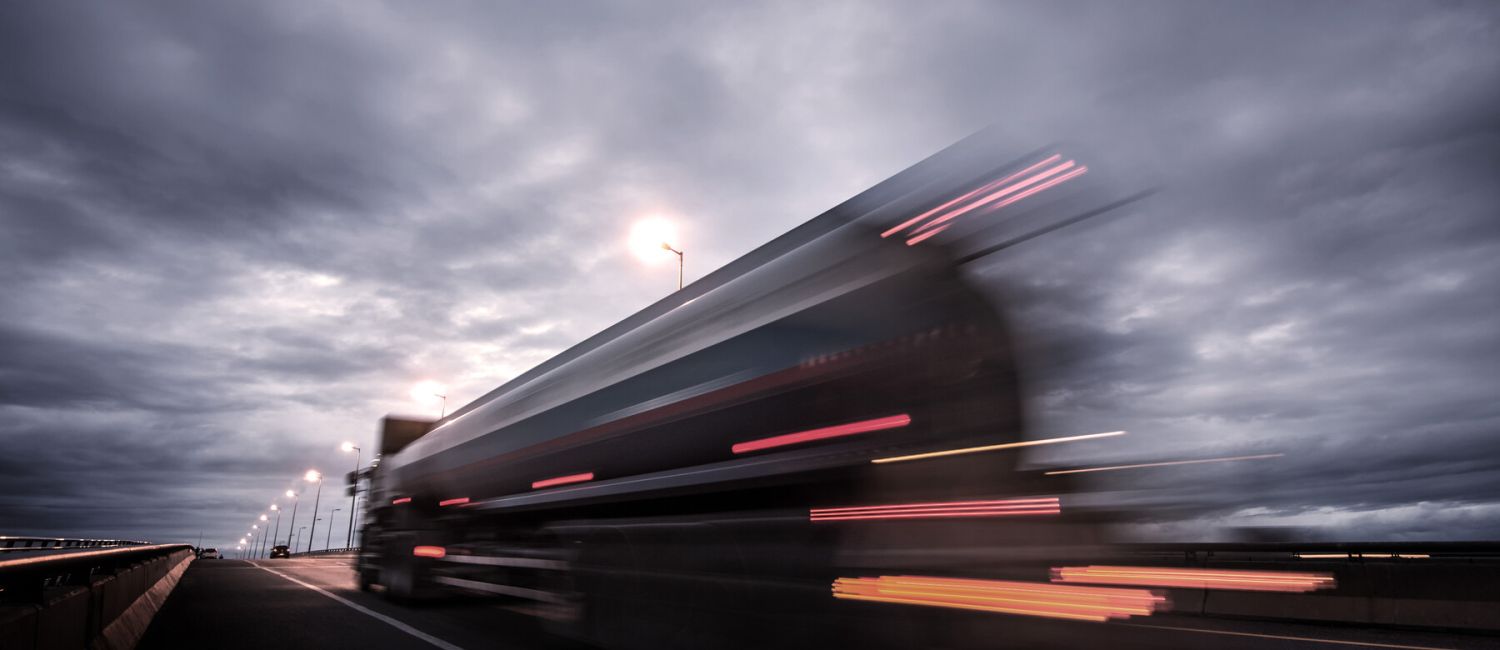 Symbolic image of a tanker truck